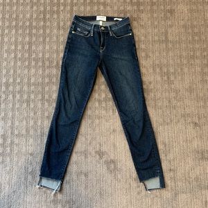 FRAME le skinny de jeanne